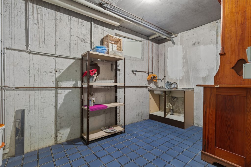 HUST Immobilien GmbH & Co. KG - Immobilienangebot - Dettenheim-Rußheim - Alle - Gestalten Sie Ihr Traumhaus – Doppelhaushälfte mit Garten und Garage in Dettenheim-Rußheim