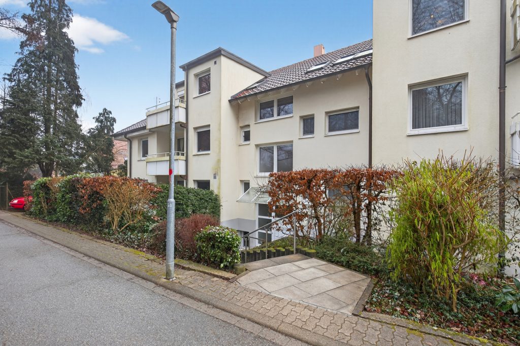 HUST Immobilien GmbH & Co. KG - Immobilienangebot - Karlsbad / Langensteinbach - Alle - Vermietete Eigentumswohnung in naturnaher Lage von Karlsbad-Langensteinbach