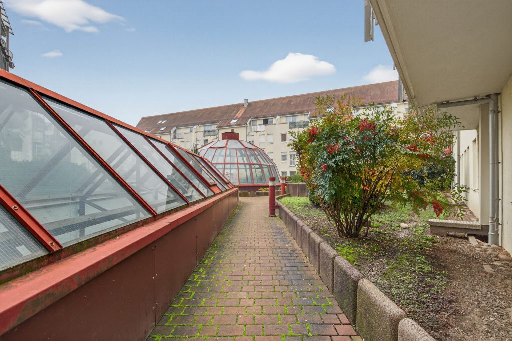 HUST Immobilien GmbH & Co. KG - Immobilienangebot - Rastatt - Alle - Attraktive Bürofläche im Hilberthof – aktuell vermietet, perspektivisch bezugsfrei ab 01.08.2026