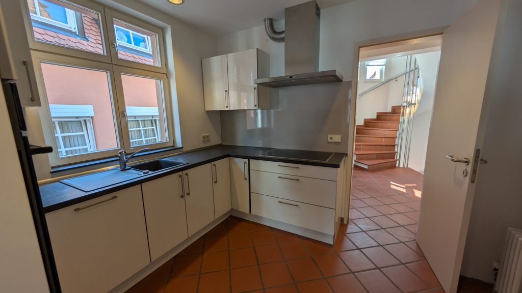 HUST Immobilien GmbH & Co. KG - Immobilienangebot - Ettlingen - Alle - 172 m² Wohnen wie im Stadthaus – mitten in der Ettlinger Innenstadt