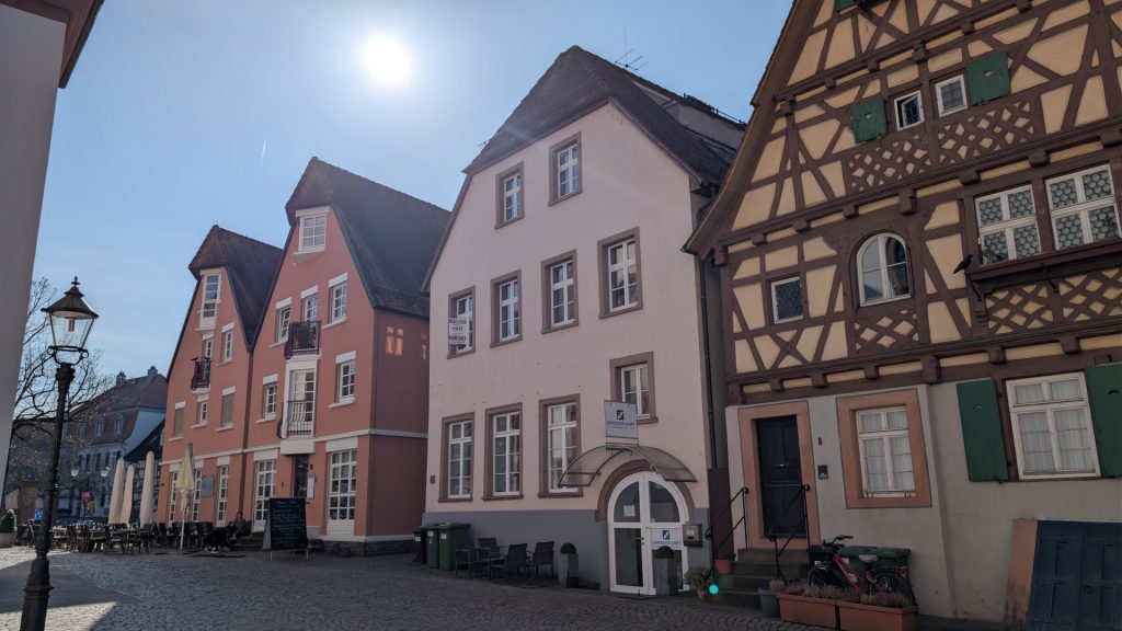 HUST Immobilien GmbH & Co. KG - Immobilienangebot - Ettlingen - Alle - 172 m² Wohnen wie im Stadthaus – mitten in der Ettlinger Innenstadt