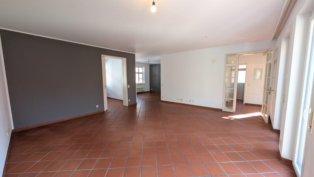 HUST Immobilien GmbH & Co. KG - Immobilienangebot - Ettlingen - Alle - 172 m² Wohnen wie im Stadthaus – mitten in der Ettlinger Innenstadt