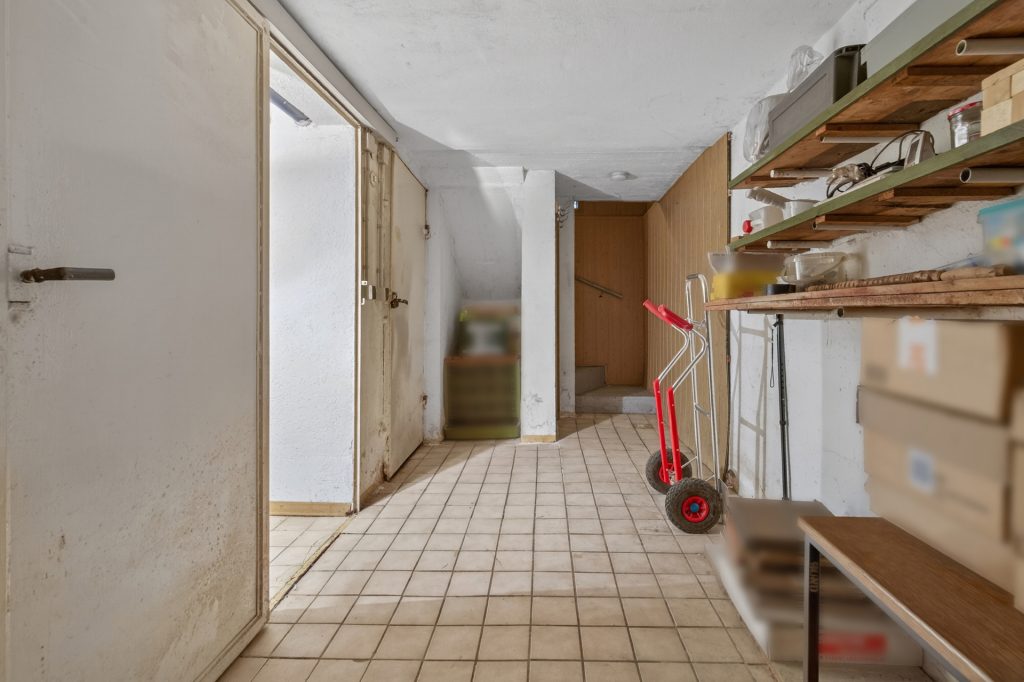 HUST Immobilien GmbH & Co. KG - Immobilienangebot - Karlsruhe / Wolfartsweier - Alle - Wolfartsweier: 3-Familienhaus, teilweise im Rohbau – fertigstellen nach eigenen Vorstellungen