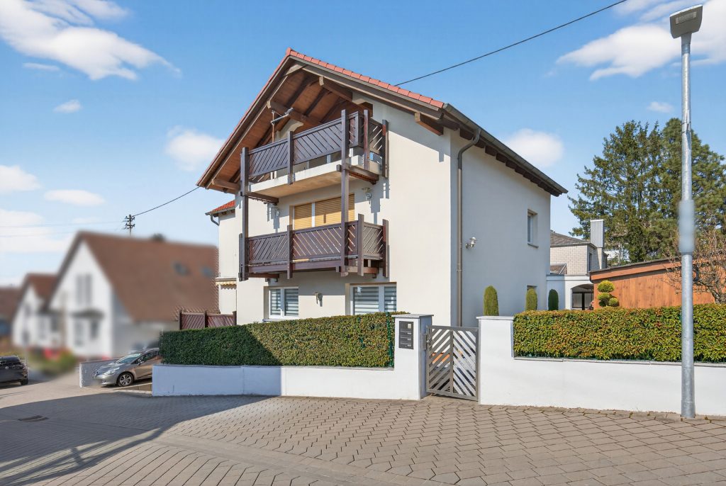 HUST Immobilien GmbH & Co. KG - Immobilienangebot - Karlsruhe / Wolfartsweier - Alle - Wolfartsweier: 3-Familienhaus, teilweise im Rohbau – fertigstellen nach eigenen Vorstellungen