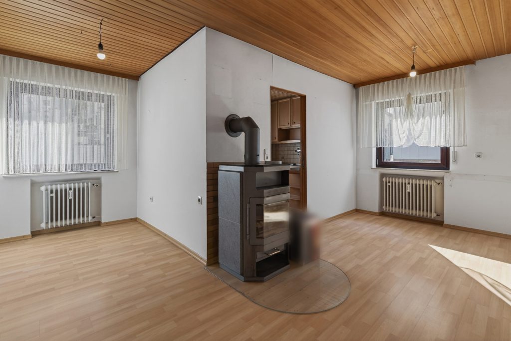 HUST Immobilien GmbH & Co. KG - Immobilienangebot - Malsch - Alle - Idyllisches Wohnen am Waldrand: Vielseitiges Mehrfamilienhaus auf 620 m² Grund