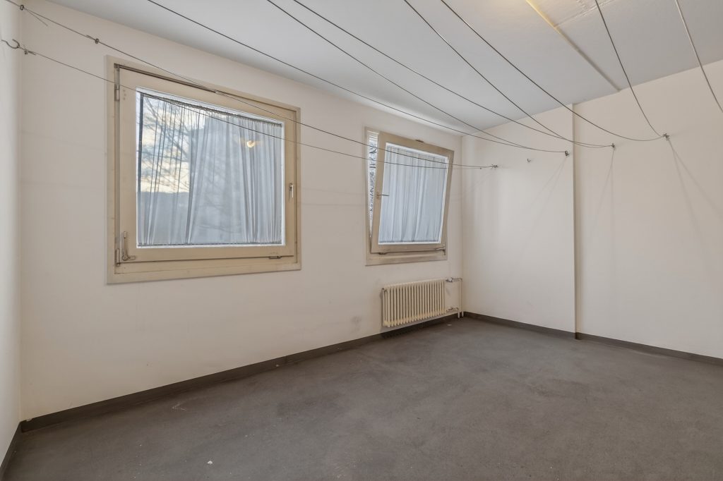 HUST Immobilien GmbH & Co. KG - Immobilienangebot - Ettlingen - Alle - Viel Raum zum Wohlfühlen – großzügige 2-Zimmer-Wohnung mit Loggia in Ettlingen
