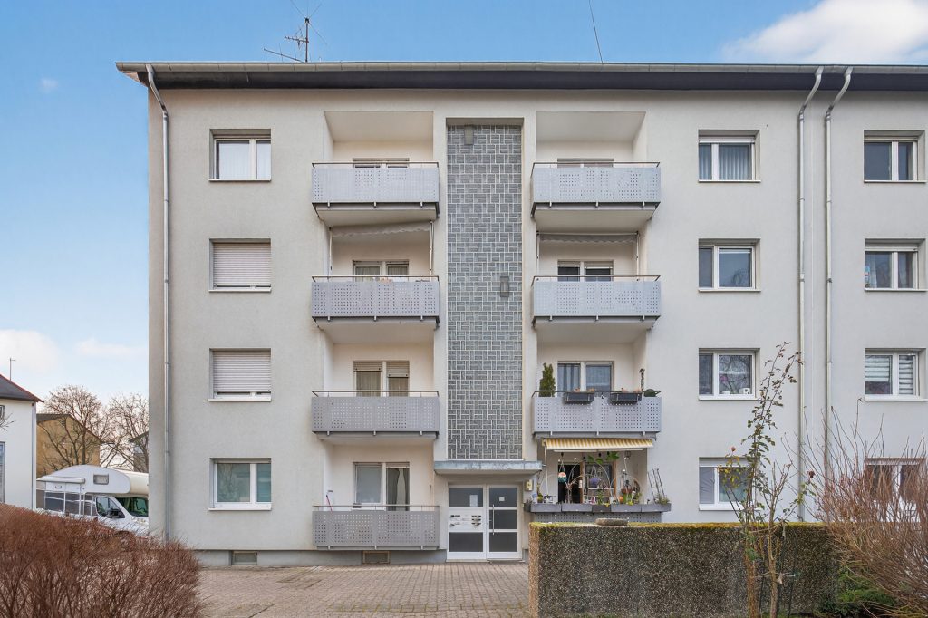 HUST Immobilien GmbH & Co. KG - Immobilienangebot - Wörth am Rhein / Maximiliansau - Alle - 3-Zimmer-Wohnung mit 2 Balkonen und Garage in Maximiliansau – viel Raum für eigene Ideen
