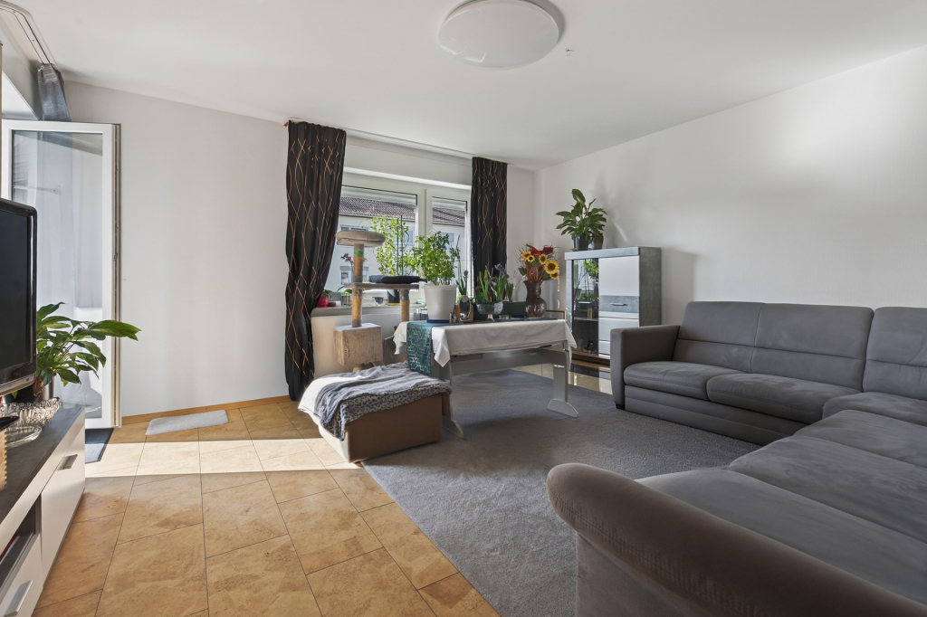 HUST Immobilien GmbH & Co. KG - Immobilienangebot - Ettlingen - Alle - Perfekt vernetzt und entspannt wohnen: bezugsfreie 3-Zimmer-Wohnung in Ettlingen-West