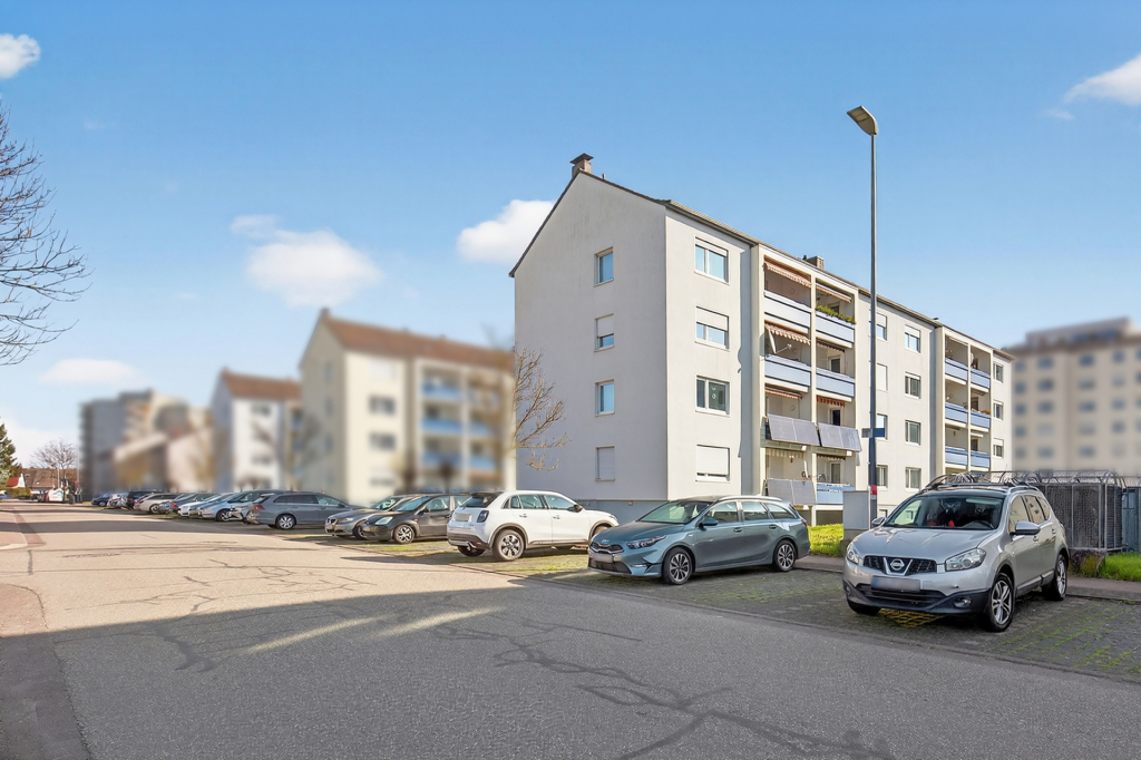 HUST Immobilien GmbH & Co. KG - Immobilienangebot - Ettlingen - Alle - Perfekt vernetzt und entspannt wohnen: bezugsfreie 3-Zimmer-Wohnung in Ettlingen-West