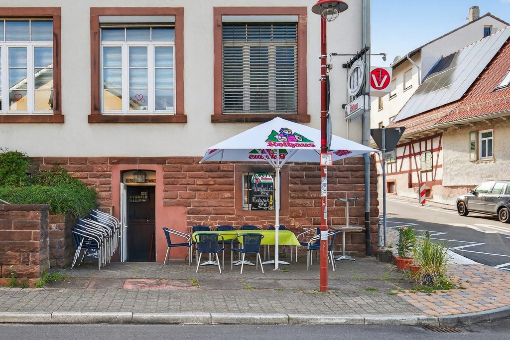 HUST Immobilien GmbH & Co. KG - Immobilienangebot - Karlsbad / Ittersbach - Alle - 8% Mietrendite: Gastronomie-Investment mit starkem Cashflow