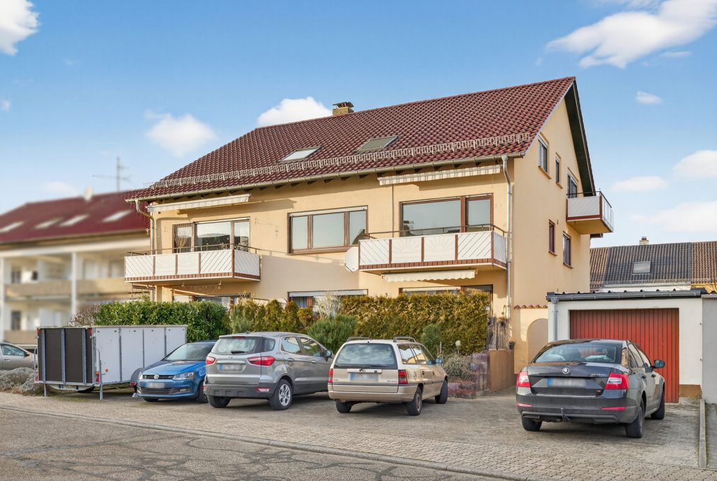 HUST Immobilien GmbH & Co. KG - Immobilienangebot - Stutensee / Friedrichstal - Häuser - Attraktives Mehrfamilienhaus in ruhiger Lage von Friedrichstal – solide Kapitalanlage mit Potenzial!