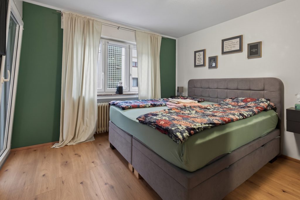 HUST Immobilien GmbH & Co. KG - Immobilienangebot - Rastatt - Alle - Voll vermietetes Mehrfamilienhaus mit 8 Einheiten & solider Rendite in Rastatt