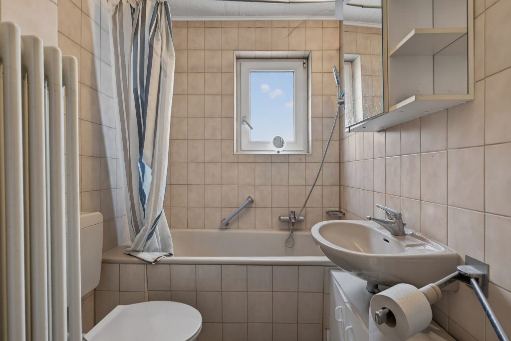 HUST Immobilien GmbH & Co. KG - Immobilienangebot - Karlsruhe / Südstadt - Alle - Kapitalanlage mit Potenzial: MFH mit 7 Einheiten & stabiler Vermietung in der Karlsruher Südstadt