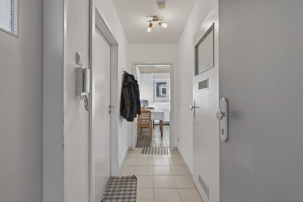 HUST Immobilien GmbH & Co. KG - Immobilienangebot - Karlsruhe / Südstadt - Alle - Kapitalanlage mit Potenzial: MFH mit 7 Einheiten & stabiler Vermietung in der Karlsruher Südstadt