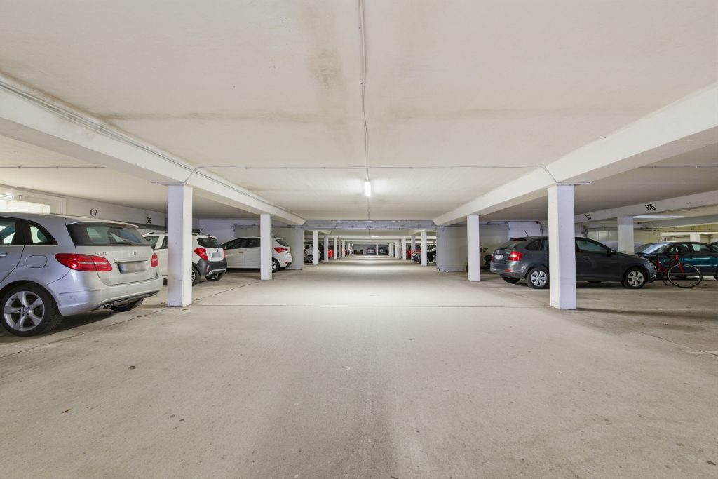 HUST Immobilien GmbH & Co. KG - Immobilienangebot - Weinheim - Alle - Großzügig wohnen mit Balkon und Aufzug – 4,5-Zimmer-Eigentumswohnung in Weinheim