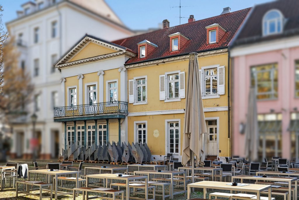 HUST Immobilien GmbH & Co. KG - Immobilienangebot - Karlsruhe - Alle - Der „Salmen“ am Ludwigsplatz: Historische Identität trifft auf moderne Vision
