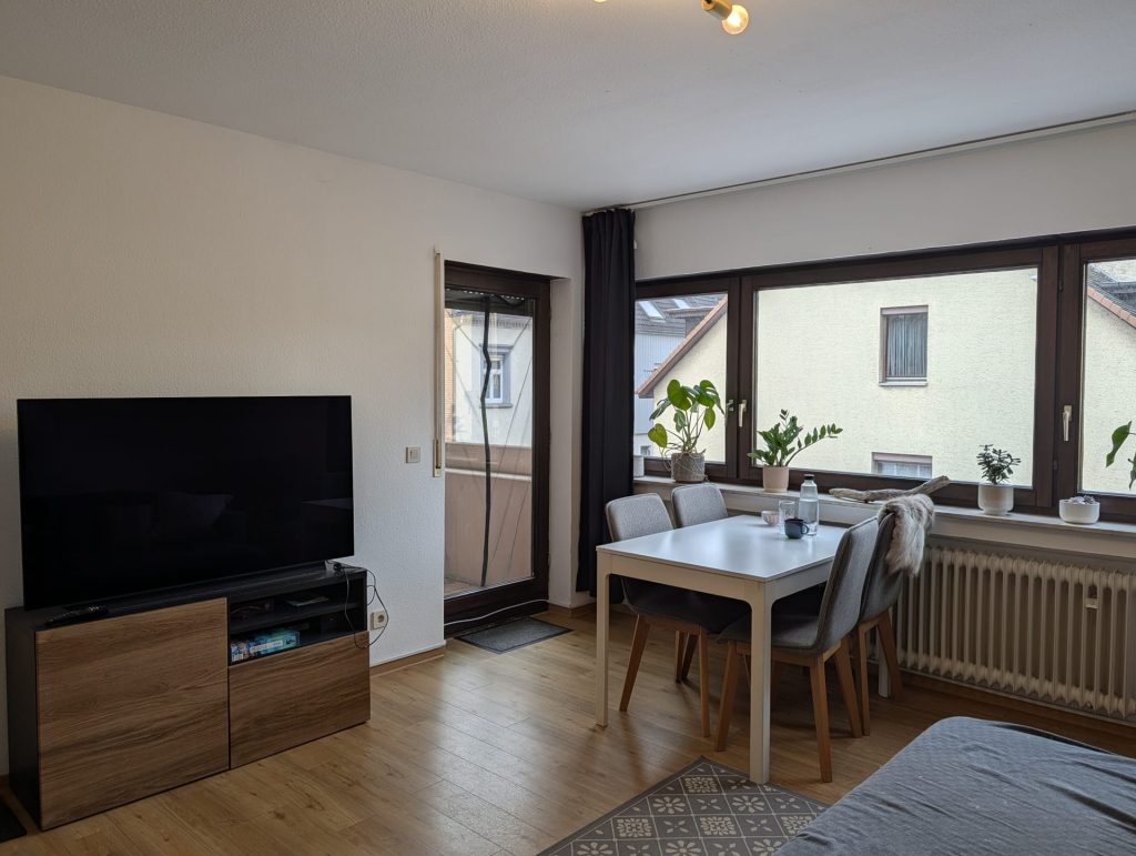 HUST Immobilien GmbH & Co. KG - Immobilienangebot - Karlsruhe - Alle - Vermietete Kapitalanlage in Durlach – 2 Zimmer Wohnung mit Balkon und Tiefgaragenstellplatz