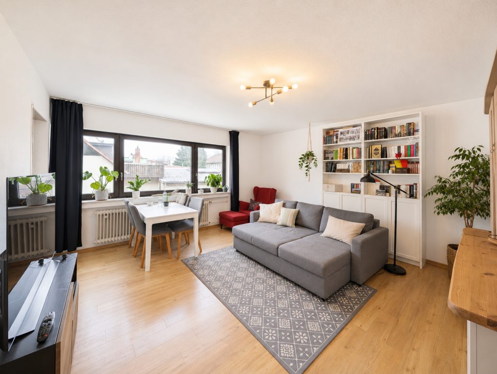 HUST Immobilien GmbH & Co. KG - Immobilienangebot - Karlsruhe - Alle - Vermietete Kapitalanlage in Durlach – 2 Zimmer Wohnung mit Balkon und Tiefgaragenstellplatz