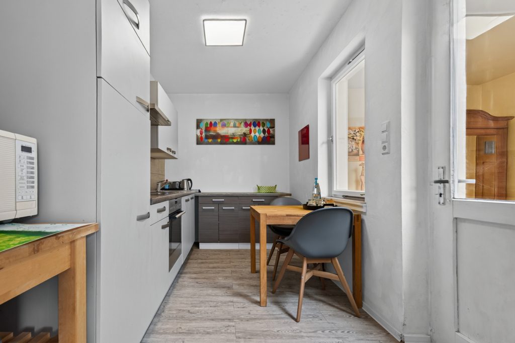 HUST Immobilien GmbH & Co. KG - Immobilienangebot - Bruchsal / Büchenau - Häuser - Ein Haus, das mitwächst - Wohnhaus mit Scheune und Baureserve in Bruchsal-Büchenau