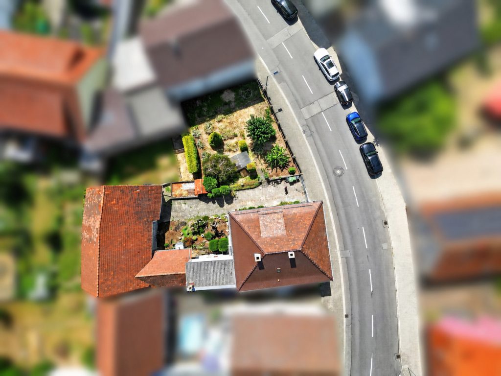 HUST Immobilien GmbH & Co. KG - Immobilienangebot - Bruchsal / Büchenau - Häuser - Ein Haus, das mitwächst - Wohnhaus mit Scheune und Baureserve in Bruchsal-Büchenau