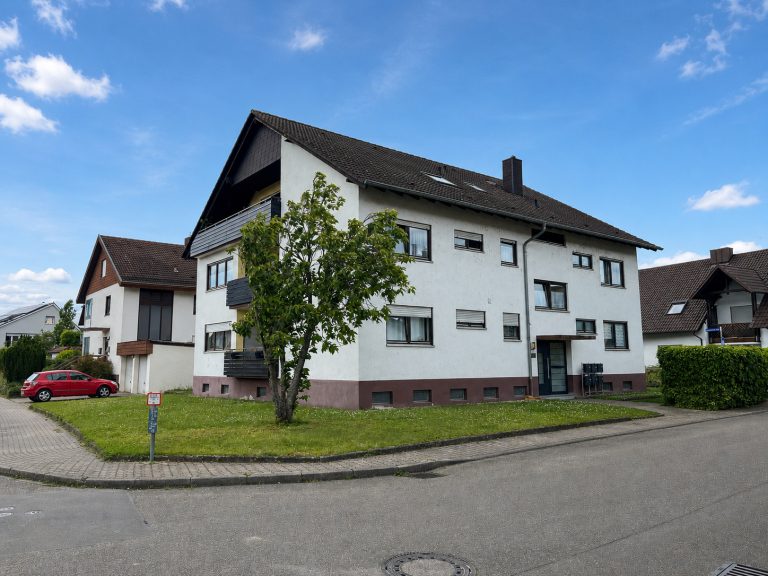 HUST Immobilien GmbH & Co. KG - Immobilienangebot - Au am Rhein - Wohnungen - Gemütliches Zuhause in ruhiger Lage – 2-Zimmer-Wohnung in Au am Rhein ab sofort frei