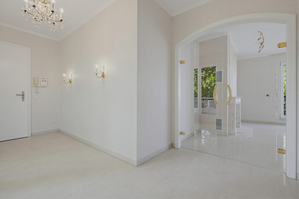 HUST Immobilien GmbH & Co. KG - Immobilienangebot - Karlsruhe - Alle - Exklusives Wohnen auf 176 m² – Penthouse mit 2 Terrassen, Kamin und neuer Einbauküche