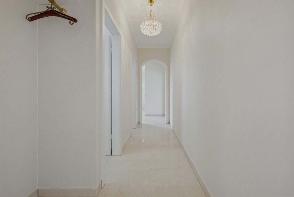 HUST Immobilien GmbH & Co. KG - Immobilienangebot - Karlsruhe - Alle - Exklusives Wohnen auf 176 m² – Penthouse mit 2 Terrassen, Kamin und neuer Einbauküche