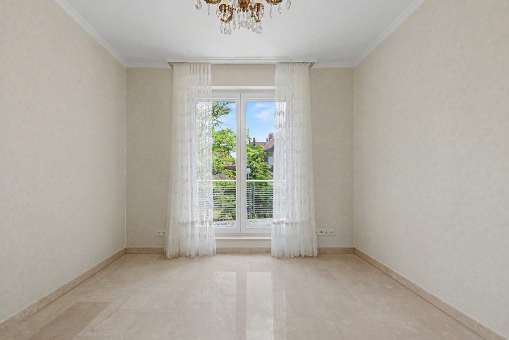 HUST Immobilien GmbH & Co. KG - Immobilienangebot - Karlsruhe - Alle - Exklusives Wohnen auf 176 m² – Penthouse mit 2 Terrassen, Kamin und neuer Einbauküche