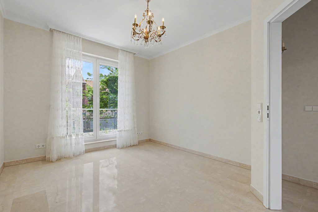 HUST Immobilien GmbH & Co. KG - Immobilienangebot - Karlsruhe - Alle - Exklusives Wohnen auf 176 m² – Penthouse mit 2 Terrassen, Kamin und neuer Einbauküche