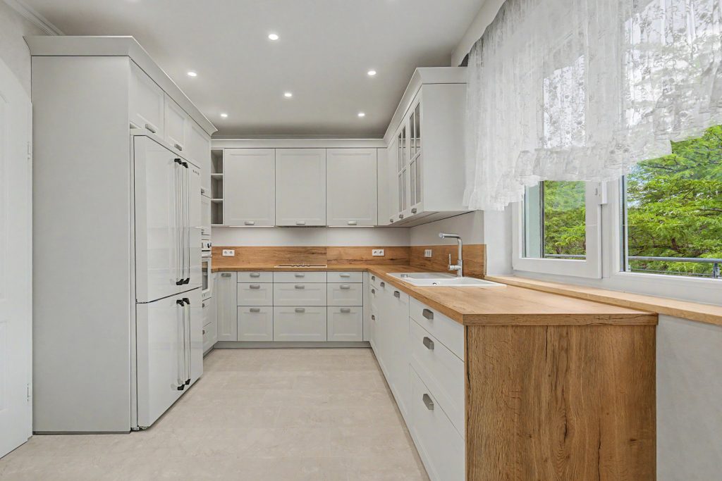 HUST Immobilien GmbH & Co. KG - Immobilienangebot - Karlsruhe - Alle - Exklusives Wohnen auf 176 m² – Penthouse mit 2 Terrassen, Kamin und neuer Einbauküche