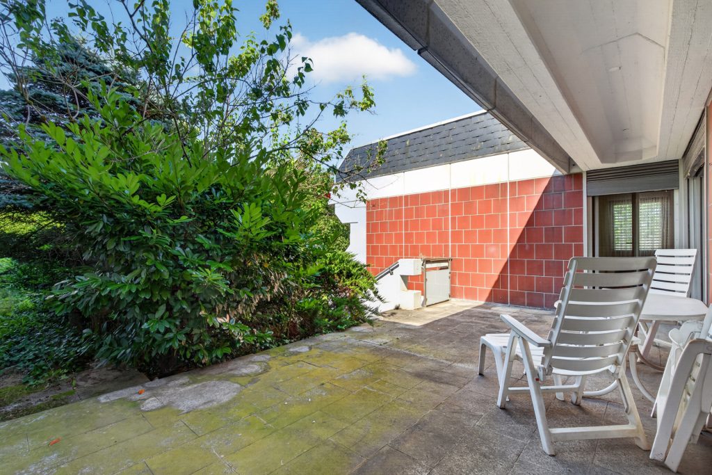 HUST Immobilien GmbH & Co. KG - Immobilienangebot - Karlsruhe / Durlach - Alle - Wohnen am Geigersberg - Charaktervolles Einfamilienhaus mit Einliegerwohnung, Garten & Doppelgarage
