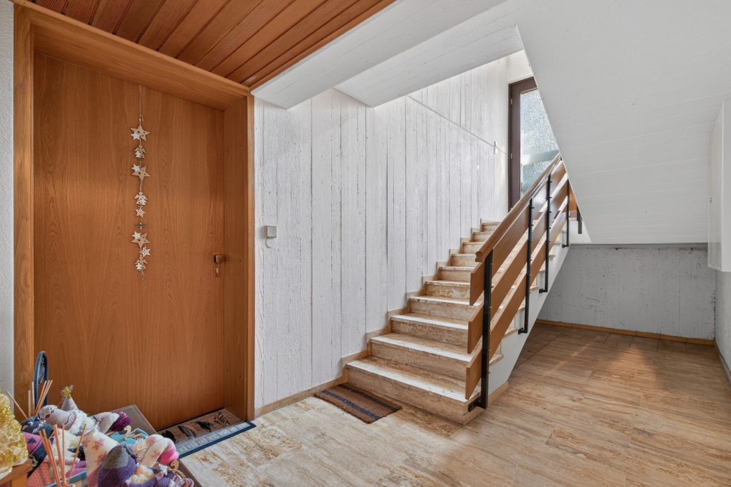 HUST Immobilien GmbH & Co. KG - Immobilienangebot - Karlsruhe / Durlach - Alle - Wohnen am Geigersberg - Charaktervolles Einfamilienhaus mit Einliegerwohnung, Garten & Doppelgarage