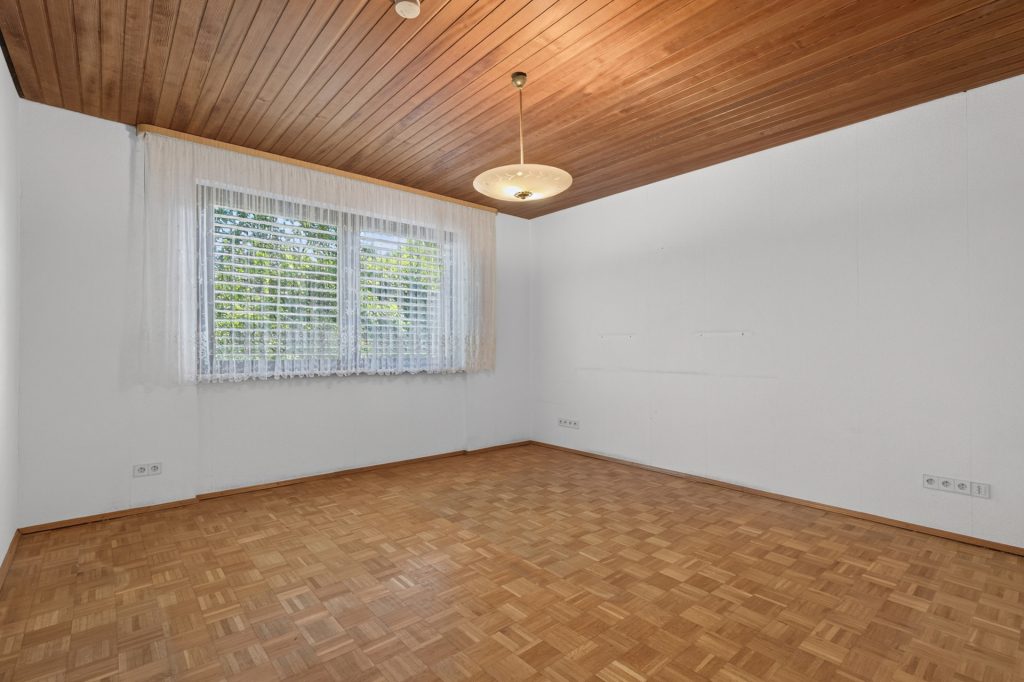 HUST Immobilien GmbH & Co. KG - Immobilienangebot - Karlsruhe / Durlach - Alle - Wohnen am Geigersberg - Charaktervolles Einfamilienhaus mit Einliegerwohnung, Garten & Doppelgarage