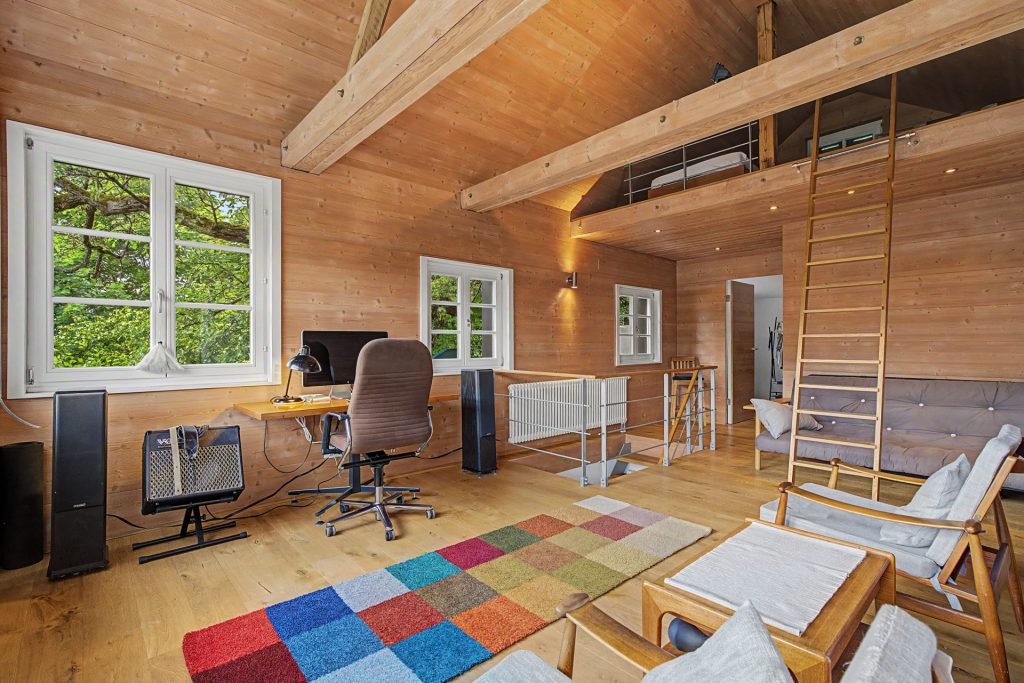 HUST Immobilien GmbH & Co. KG - Immobilienangebot - Karlsruhe-Durlach - Alle - Erholung im Grünen – Liebevoll modernisiertes Wochenendhaus in Karlsruhe-Durlach