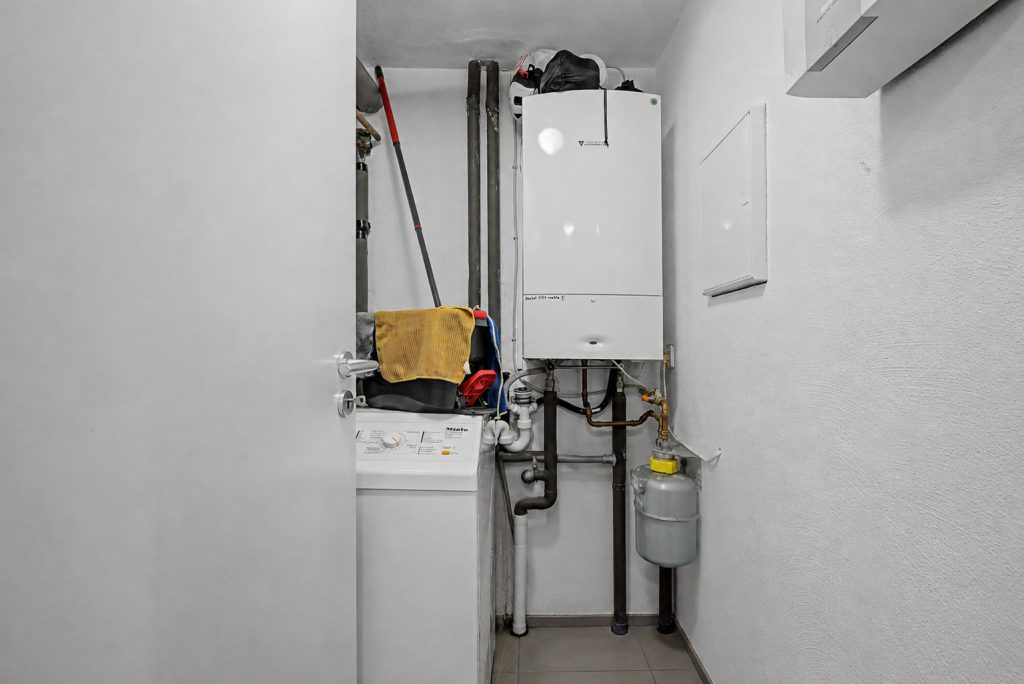 HUST Immobilien GmbH & Co. KG - Immobilienangebot - Karlsruhe-Durlach - Alle - Erholung im Grünen – Liebevoll modernisiertes Wochenendhaus in Karlsruhe-Durlach
