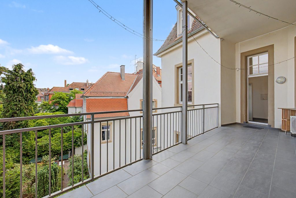 HUST Immobilien GmbH & Co. KG - Immobilienangebot - Karlsruhe / Weststadt - Alle - Außergewöhnliche Altbauwohnung mit mehr als 280 m² in der Karlsruher Weststadt