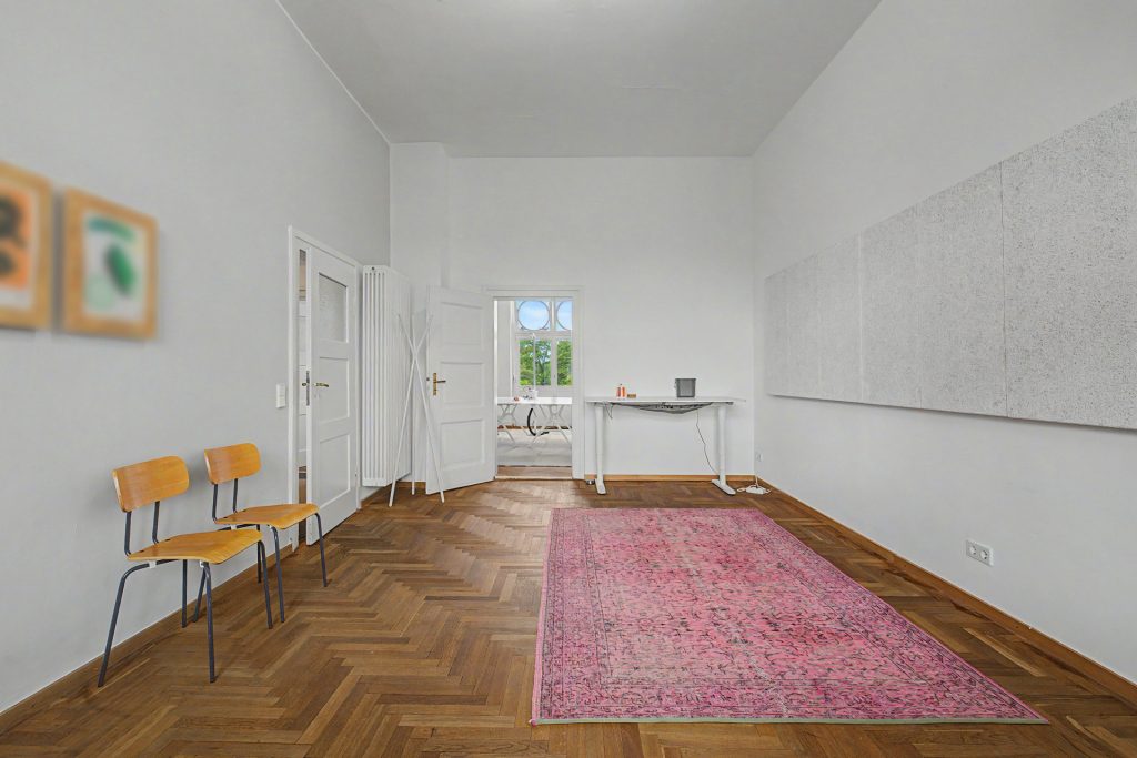 HUST Immobilien GmbH & Co. KG - Immobilienangebot - Karlsruhe / Weststadt - Alle - Außergewöhnliche Altbauwohnung mit mehr als 280 m² in der Karlsruher Weststadt