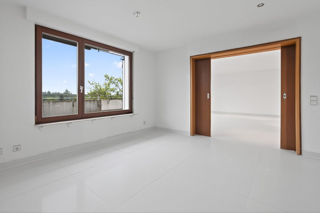 HUST Immobilien GmbH & Co. KG - Immobilienangebot - Waldbronn - Alle - Elegantes Penthouse mit 180° Dachterrasse und hellem Wohnkonzept