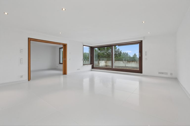 HUST Immobilien GmbH & Co. KG - Immobilienangebot - Waldbronn - Alle - Elegantes Penthouse mit 180° Dachterrasse und hellem Wohnkonzept