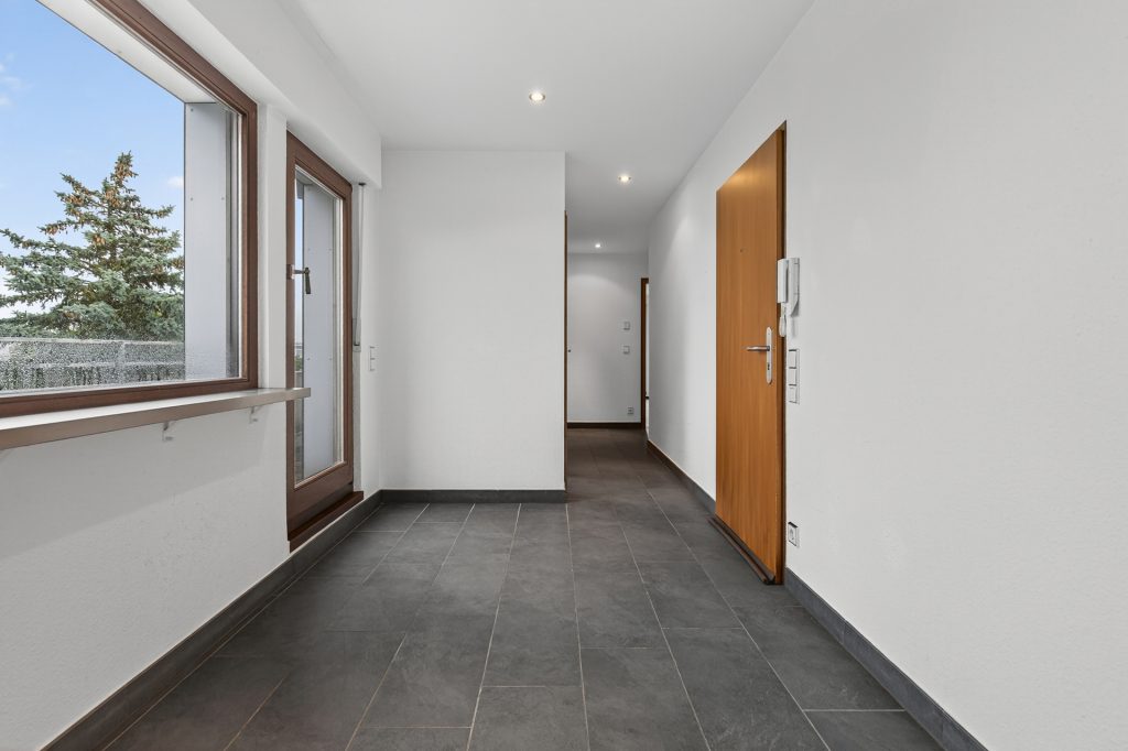 HUST Immobilien GmbH & Co. KG - Immobilienangebot - Waldbronn - Alle - Elegantes Penthouse mit 180° Dachterrasse und hellem Wohnkonzept