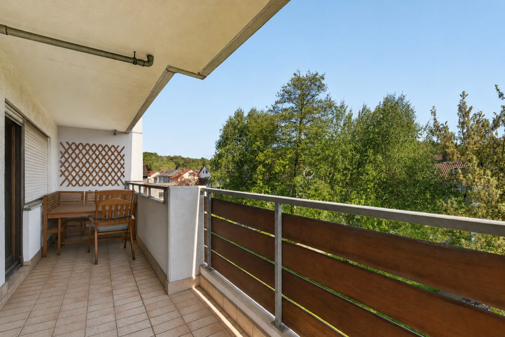 HUST Immobilien GmbH & Co. KG - Immobilienangebot - Karlsruhe - Alle - Solide Kapitalanlage: Langjährig vermietete 4-Zimmer-Wohnung in Karlsruhe-Grötzingen