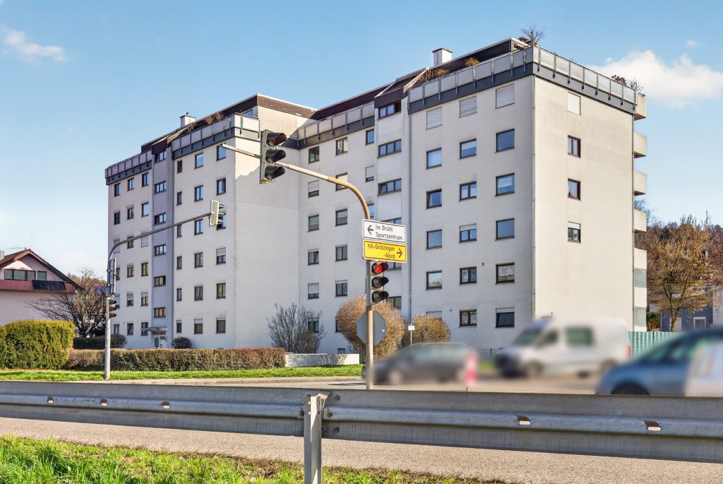 HUST Immobilien GmbH & Co. KG - Immobilienangebot - Karlsruhe - Alle - Solide Kapitalanlage: Langjährig vermietete 4-Zimmer-Wohnung in Karlsruhe-Grötzingen