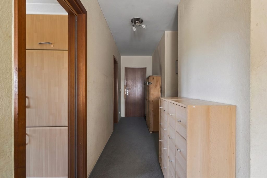 HUST Immobilien GmbH & Co. KG - Immobilienangebot - Karlsruhe - Alle - Solide Kapitalanlage: Langjährig vermietete 4-Zimmer-Wohnung in Karlsruhe-Grötzingen