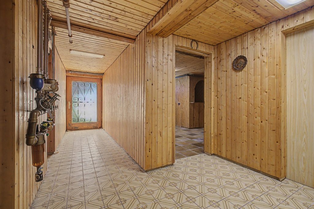 HUST Immobilien GmbH & Co. KG - Immobilienangebot - Karlsruhe - Alle - Mehrfamilienhaus mit Ausbaupotenzial im Dachgeschoss in der Nordweststadt