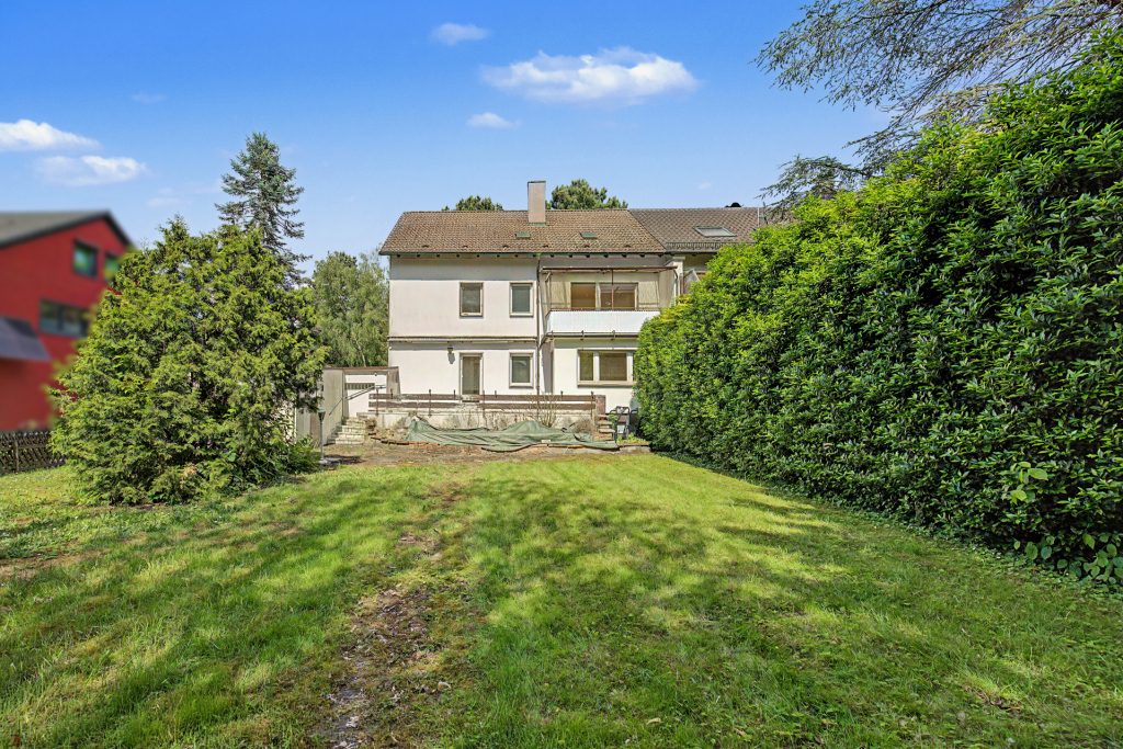 HUST Immobilien GmbH & Co. KG - Immobilienangebot - Karlsruhe - Alle - Mehrfamilienhaus mit Ausbaupotenzial im Dachgeschoss in der Nordweststadt