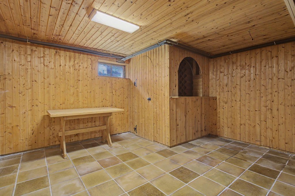 HUST Immobilien GmbH & Co. KG - Immobilienangebot - Karlsruhe - Alle - Mehrfamilienhaus mit Ausbaupotenzial im Dachgeschoss in der Nordweststadt