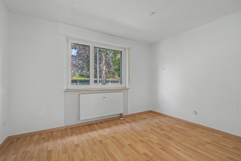 HUST Immobilien GmbH & Co. KG - Immobilienangebot - Karlsruhe - Alle - Mehrfamilienhaus mit Ausbaupotenzial im Dachgeschoss in der Nordweststadt