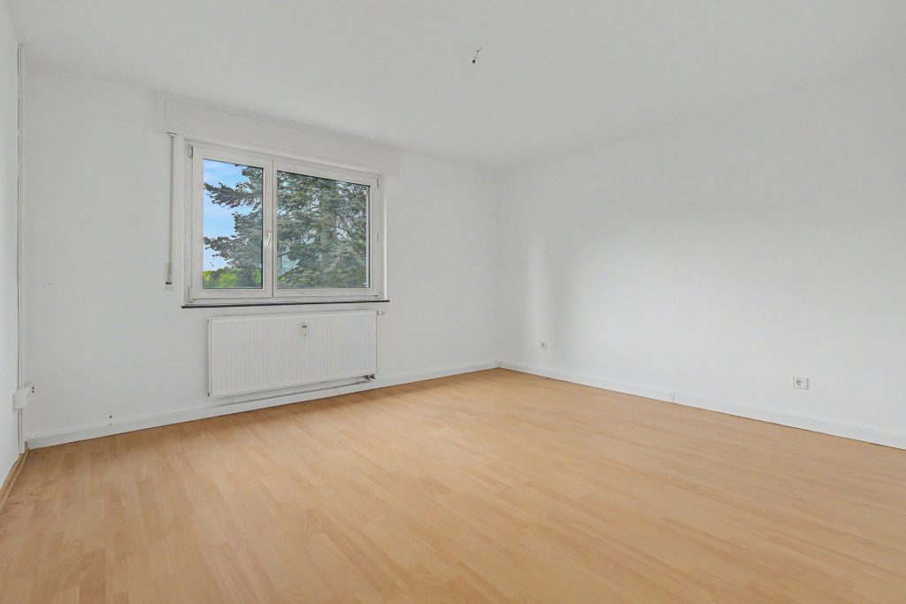 HUST Immobilien GmbH & Co. KG - Immobilienangebot - Karlsruhe - Alle - Mehrfamilienhaus mit Ausbaupotenzial im Dachgeschoss in der Nordweststadt