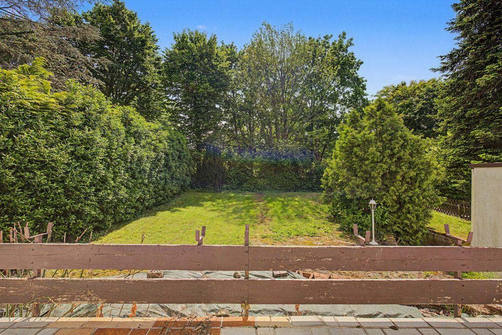 HUST Immobilien GmbH & Co. KG - Immobilienangebot - Karlsruhe - Alle - Mehrfamilienhaus mit Ausbaupotenzial im Dachgeschoss in der Nordweststadt