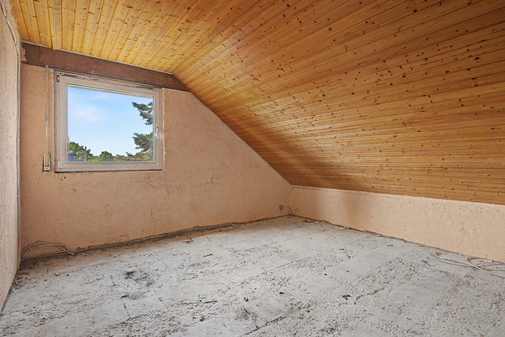 HUST Immobilien GmbH & Co. KG - Immobilienangebot - Karlsruhe - Alle - Mehrfamilienhaus mit Ausbaupotenzial im Dachgeschoss in der Nordweststadt